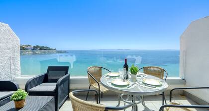 Pretty Apartment With Balcony
