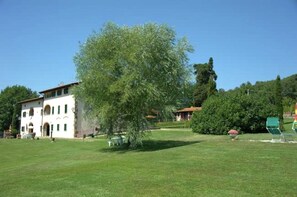 House | Exterior - Farmhouse in Poppi With Pool & Gardens (Poppi)