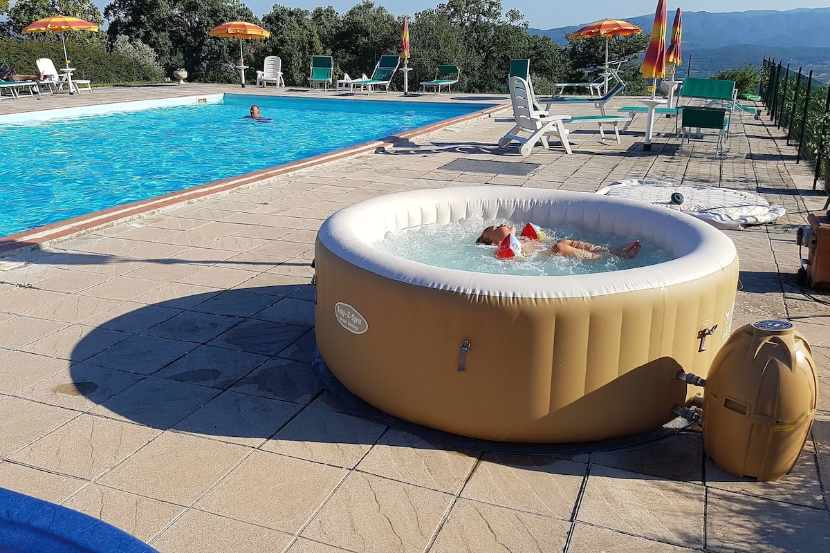 單棟房屋 | 泳池 | 室外泳池