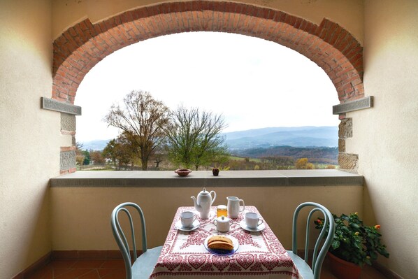 House | Balcony - Casentino Valley Farmhouse Within Poppi (Poppi)