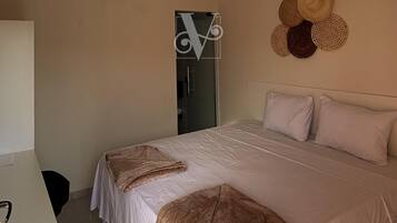 Kahden hengen standard-huone | Minibaari, ilmainen Wi-Fi, vuodevaatteet