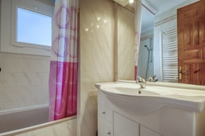 Apartment | Badezimmer