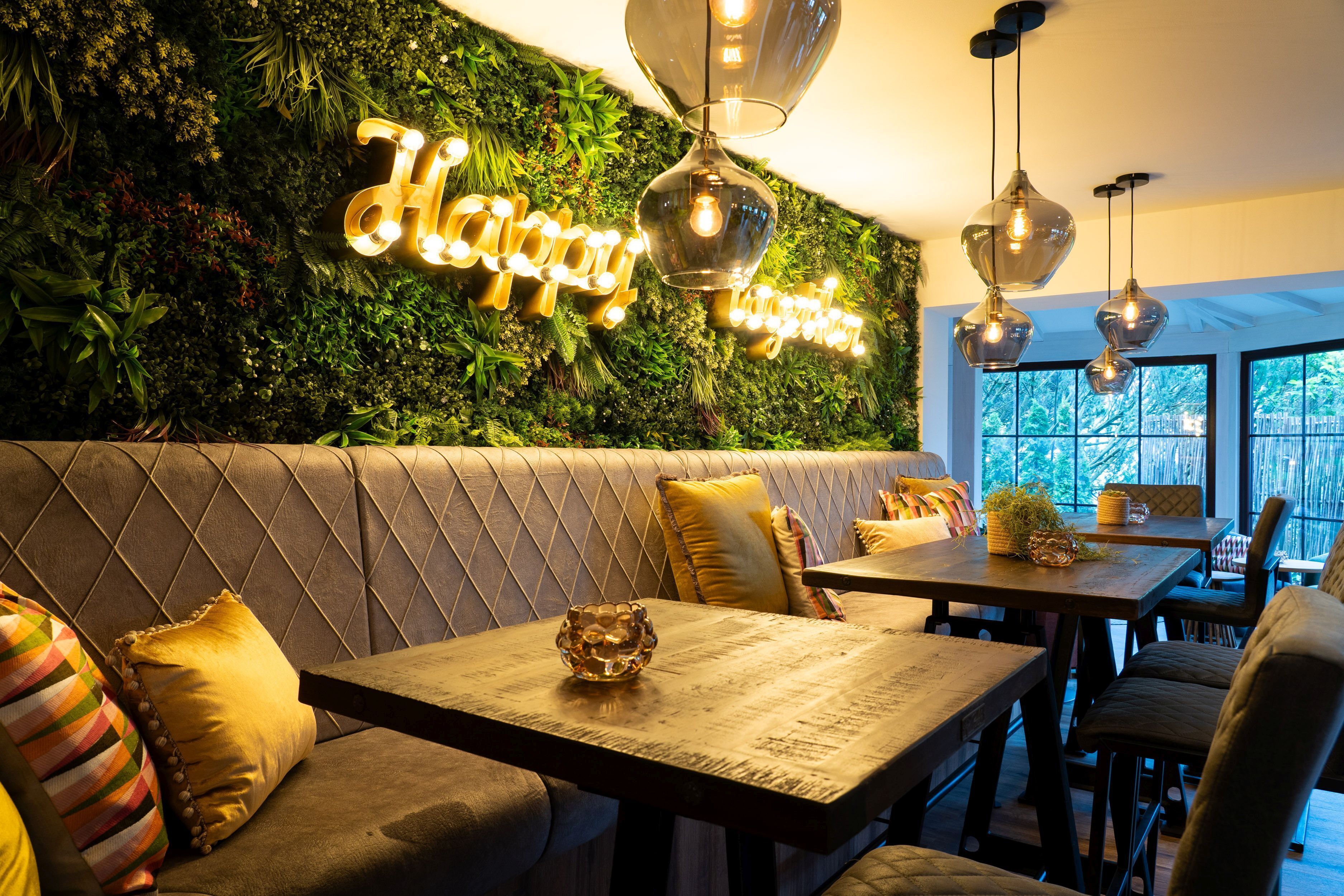 包含每日自助早餐