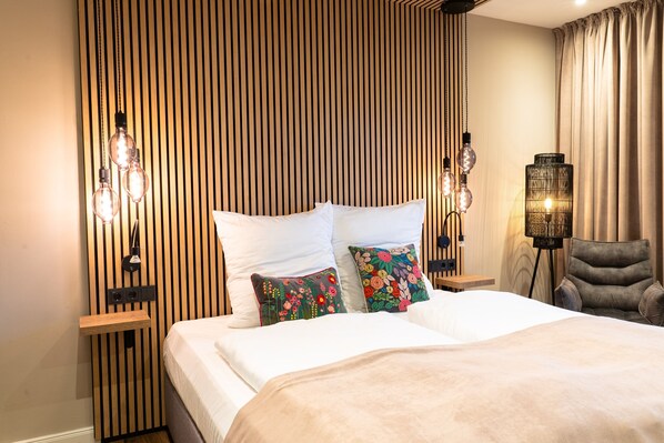 Classic Double Room, Balcony, City View