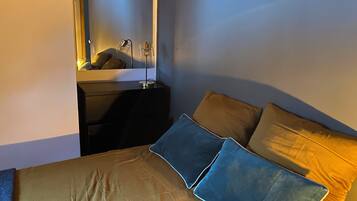 3 間睡房、熨斗/熨衫板、免費 Wi-Fi、床單