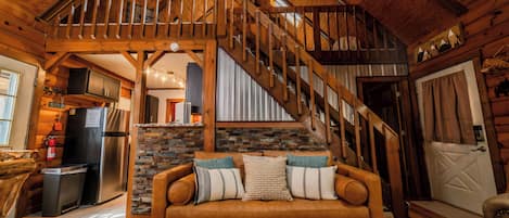 Smart-tv och eldstad