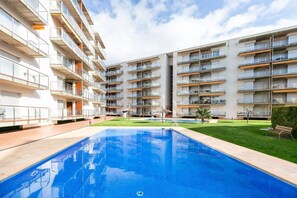 Apartment | Exterior - Pretty Apartment With Balcony (Roses)