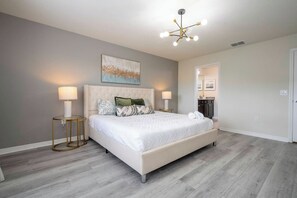 5 soverom, strykejern/-brett, reiseseng for barn og wi-fi