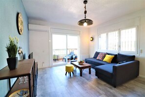 Apartment | Living room