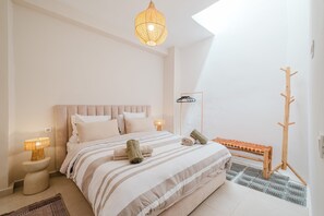 3 soverom, strykejern/-brett, reiseseng for barn og wi-fi (inkludert)