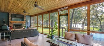 Refined Lake Retreat on Lake Fork in Emory, TX, fishing, kayaking, antiquing