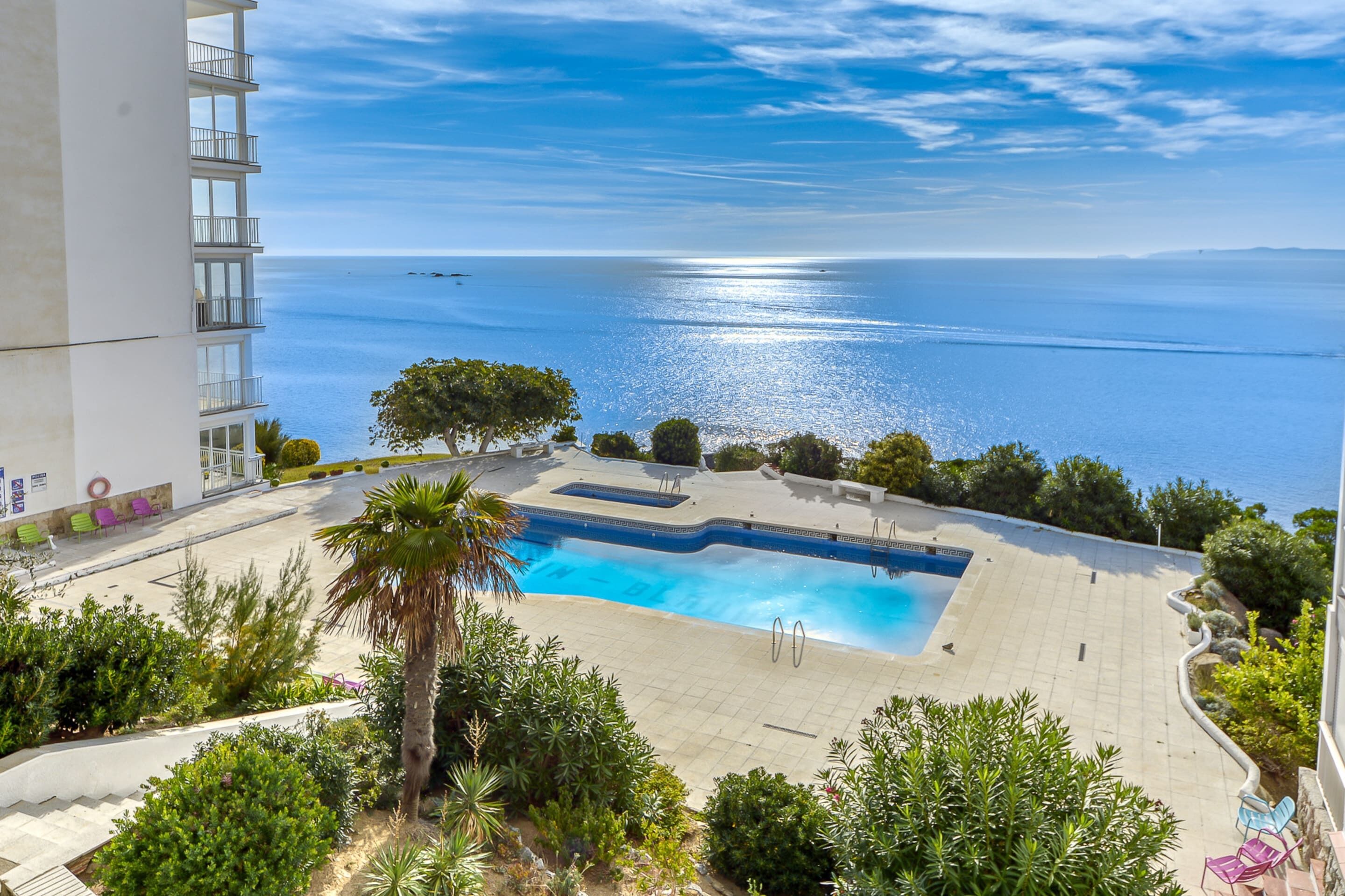 Apartment | Pool | Outdoor pool