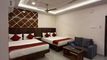 尊榮四人房 | 高級寢具、免費無線上網、床單