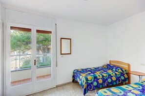Apartment | 2 bedrooms - Apartment in Roses on the Beachfront (Roses)