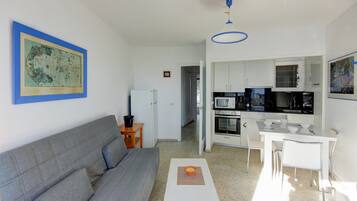 Apartment | Living room