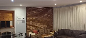 Bush and Birding retreat farmhouse with WiFi on the outskirts of Pretoria.