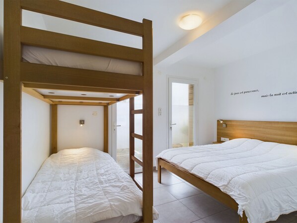 3 bedrooms, free WiFi, wheelchair access