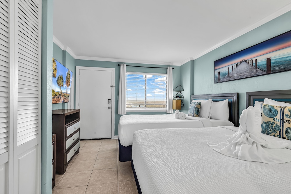 Bluewater Resort by null