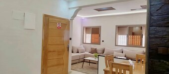 Lux Appartement a Azrou - Lit comfort 70m, WiFi / Netflix 