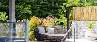 Located in La Digue, this villa with private pool is ideal for a family.