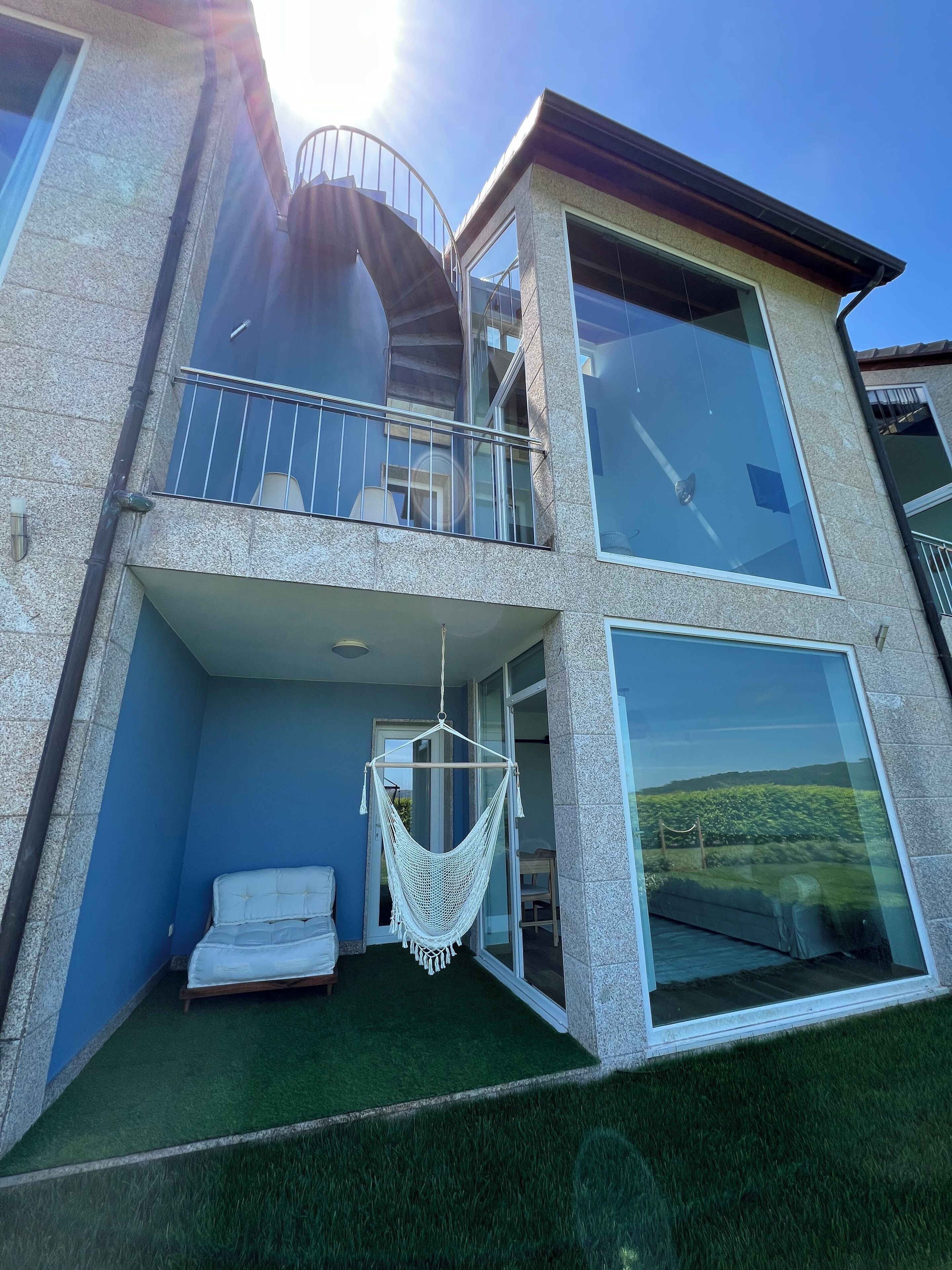 Premium House, Balcony, Sea View | In-room safe, soundproofing, free WiFi