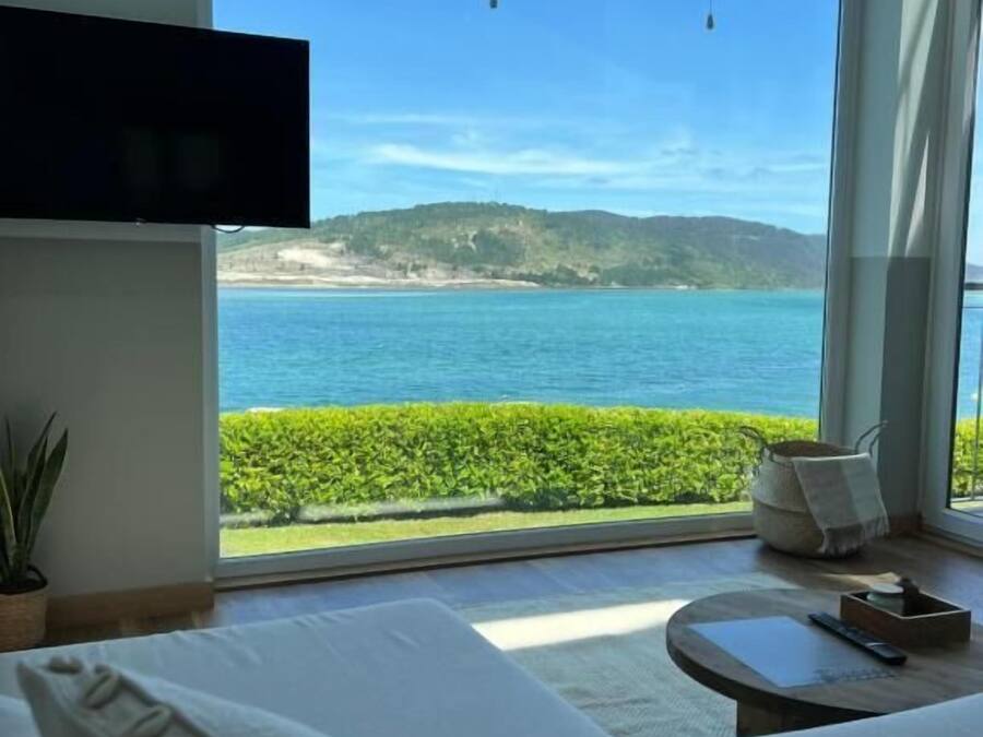 Premium House, Balcony, Sea View | In-room safe, soundproofing, free WiFi