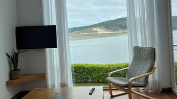 Coffres-forts dans les chambres, chambres insonorisées, Wi-Fi gratuit