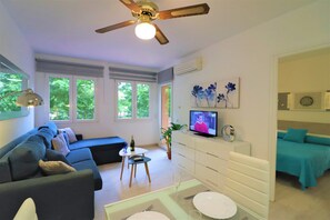 Apartment | Living room - Sunny Coastal Hideaway (Castello d'Empuries)