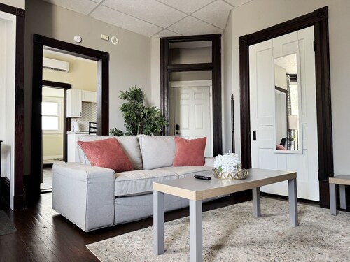 Chandler E / Downtown EVV Studio Apt