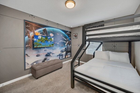 5 bedrooms, iron/ironing board, WiFi, bed sheets