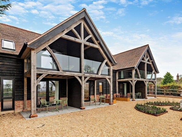 Exterior - Robin's Nest - Otium Wine Estate (Alton)