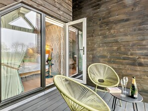 Terrace/patio - Robin's Nest - Otium Wine Estate (Alton)