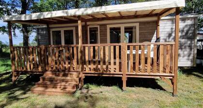 Ă 30 minutes du puy du fou,
Mobilhome climatisé dans camping familial et calme