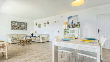 Apartment | Living room