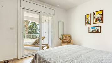 Apartment | 2 bedrooms, iron/ironing board