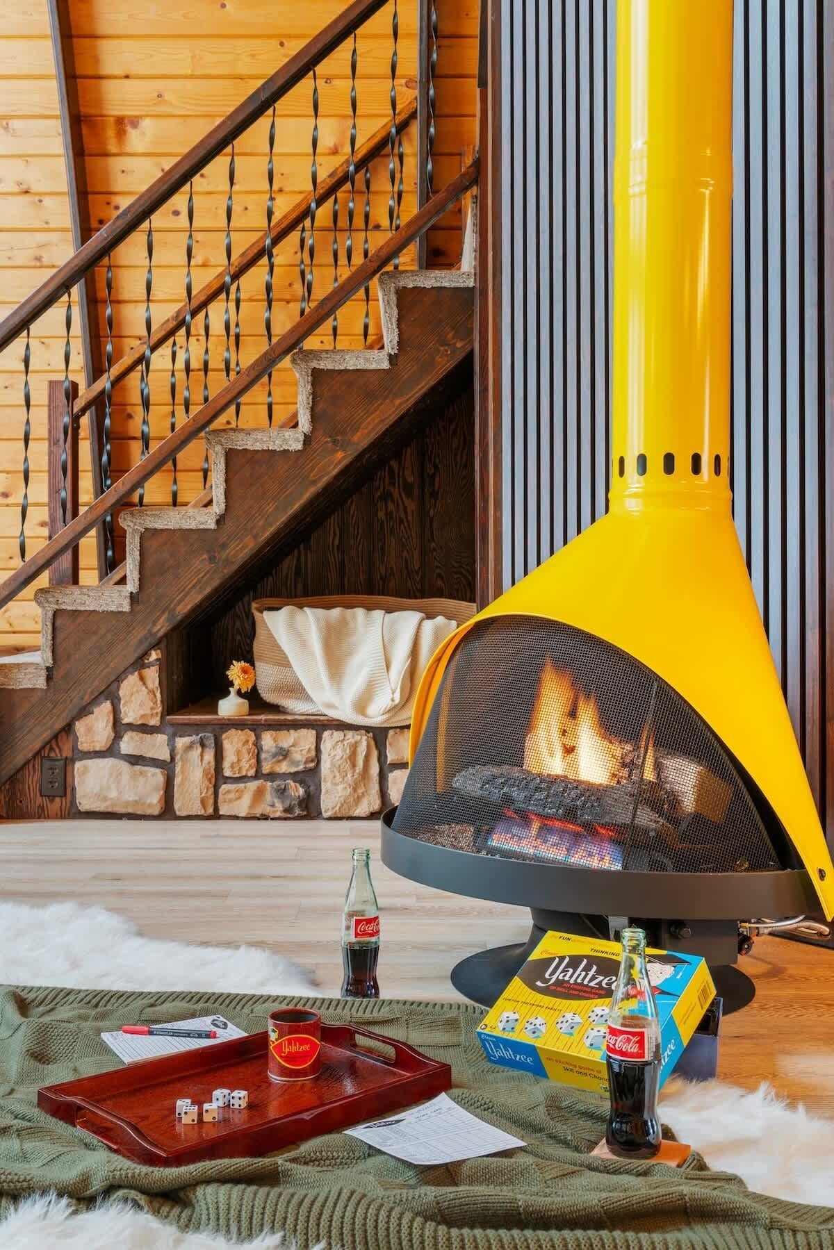 Board games and puzzles are on hand to help you slow down and unwind from the noise of the outside world.