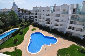 Apartment | Exterior - Apartment in Roses for 4 People (Roses)