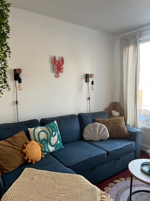 Smart TV, books