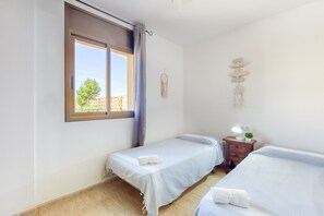 Appartement | 2 chambres, fer et planche à repasser