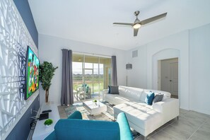 Smart TV - ★ Game Room House ★ Water Park w/NO Resort FEE ! ★ (Davenport)