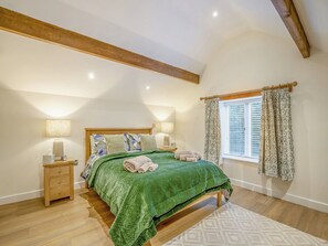 3 chambres, accĂšs au Wi-Fi (inclus), literie fournie