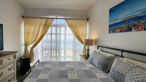 House, 3 Bedrooms, Balcony - Casinha Nova - Entire Home With City & Ocean View in Sao Filipe (São Filipe)