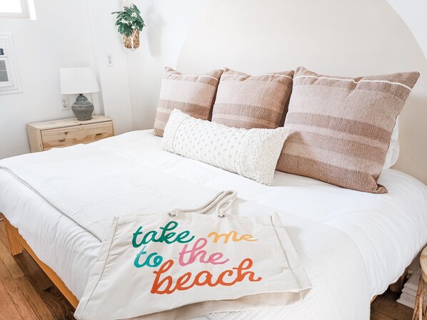 1 chambre, fer et planche à repasser, Wi-Fi, literie fournie