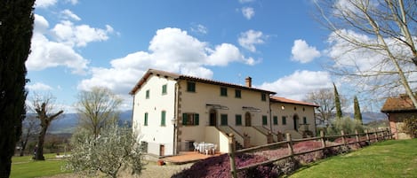 House | Exterior