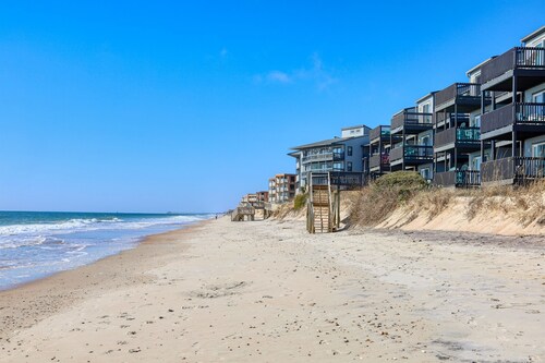 "Brigadoon" - Ocean Views | Private Balcony