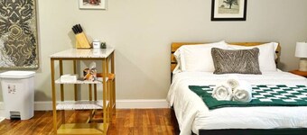 Yale Casa Verde Studio