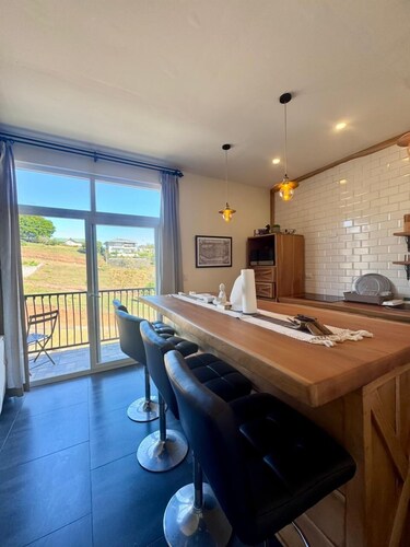 Montaña Living Near SJO Airport