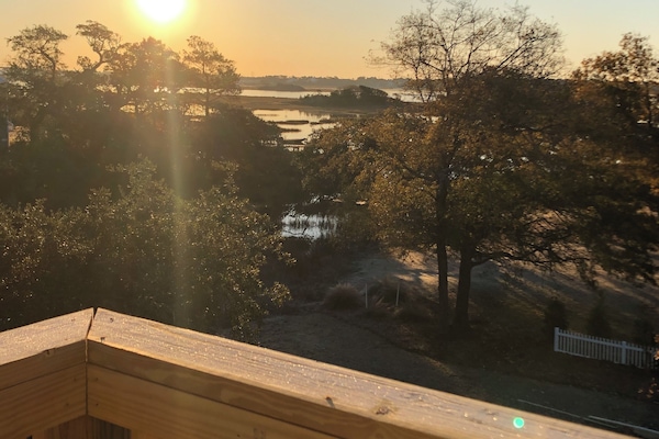 Sunrise over ICW from balcony
