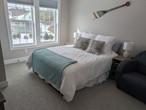 3 chambres, fer et planche à repasser, accès au Wi-Fi (inclus)