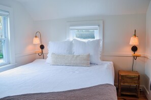 2 makuuhuonetta, silitysrauta/-lauta, ilmainen Wi-Fi, vuodevaatteet